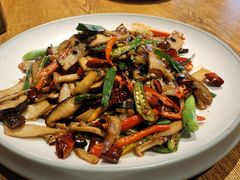 -易老头三样菜(南滨路总店)