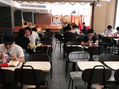 大堂-麦当劳(中山八路店)