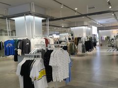 -美特斯邦威(新天地购物中心店)