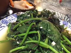 -富正毅三下锅·湘西韵味(天门山索道店)