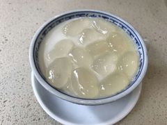 白玉双皮奶-仁信老铺甜品(北京路店)
