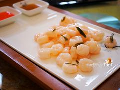 -上海玫瑰园度假酒店
