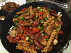 -大鸭梨烤鸭店(金顶街店)