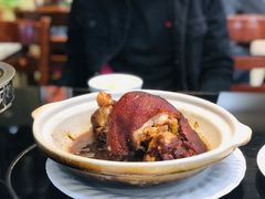 -老码头黑皮肘子锅包肉(文政街店)