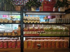 面包甜点陈列柜-TOUCH泰奇(奉贤宝龙城市广场店)