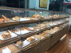 面包甜点陈列柜-新侨三宝乐面包店(崇文门店)