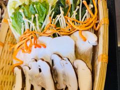 -野菌皇海景野生菌火锅(滨海大道店)
