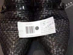 -爱革·洗衣改衣·洗鞋修鞋·洗包修包·奢侈品护理(宝地广场店)