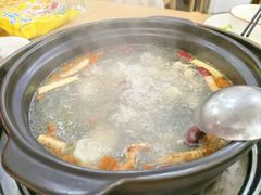 -濠轩阁特色生蚝火锅(水湾路店)