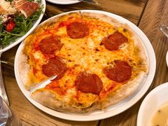 大眼肉披萨-城市大道红炉披萨烘焙坊