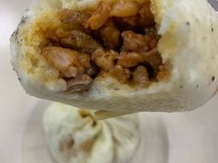 奥尔良鸡腿包-老陶包子铺(南大西南村店)