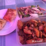 去金融街办事，中午时间供应商请吃饭