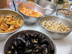 -东方红海鲜百汇(国际大厦店)