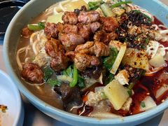 烤肉拌面-臻老板牛肉面(光华路SOHO店)