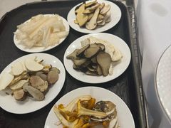 -天宜隆蘑菇宴火锅(石景山旗舰店)