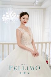 -派丽莫Pellimo原创设计婚纱品牌