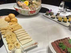 -泓炙颐凤鲜海鲜火锅料理(桐乡店)