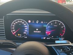 -天津波士信达奔驰4S店(卫津南路店)