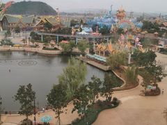 -七彩云南欢乐世界