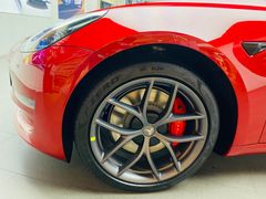 -TESLA 特斯拉(郑州正弘城体验店)