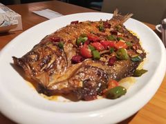 -莲餐厅·湖北菜·潜江小龙虾店(愚园路店)