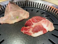 黑毛猪-汉城韩国烧烤火锅(官也街店)