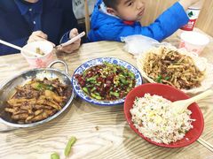 -江城燕子大排档(江汉路步行街店)