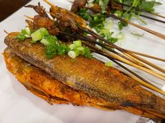 -陈员外正宗夹江烧烤(广福路店)