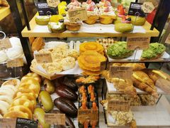 宇治抹茶牛角包-PAPER STONE BAKERY(天环店)