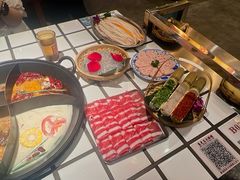 -朱光玉火锅馆·太原旗舰(钟楼街店)