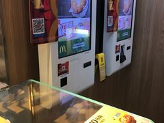 -麦当劳(中山大道中店)