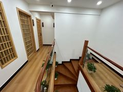 -雅享养生·中医调理·筋骨艾灸(广兰路店)