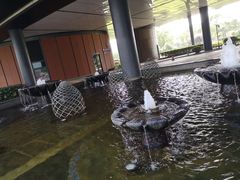 -上海滴水湖皇冠假日酒店