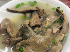 酸辣牛杂汤-银记肠粉店(北京路店)