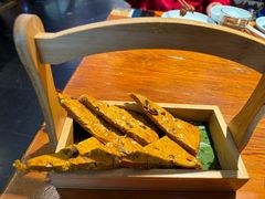 -菌自由丨野生菌火锅特色庭院餐厅(丽江古城店)