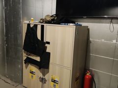 -荒岛实景沉浸密室(江汉路1店)