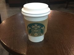 -星巴克(济南丁豪广场店)
