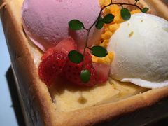 -蜜桃餐厅·伴山(湖滨商业街店)