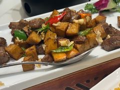 杏鲍菇牛肉粒-海泰食府·新鲁菜·家宴(总部基地店)