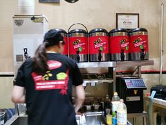 -沪上阿姨·精选茶饮(滨海永旺梦乐城店)