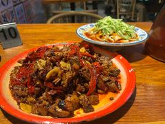 -柴窝堡22号辣子鸡·传承新疆菜