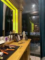 -TWOFACE 双面理发馆