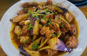 Tomato Sauce Braised Spare Ribs