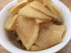酸萝卜-陆长玖古法猪脚饭(玄风桥店)