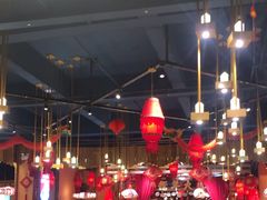 -老滇山寨•云南特色菜•地方菜•民族风情歌舞表演(金碧店)