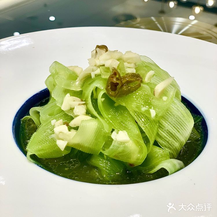 精致粤菜 半岛名轩白云金控新店