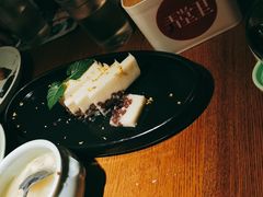 养颜补胶红豆奶-弄堂里·寻味杭州(湖滨银泰in77C区店)