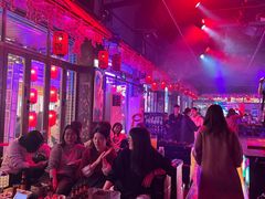 -喜鹊音乐酒馆(西街店)