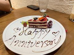 -Mark&Mars Restaurant