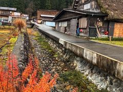 -白川乡与五箇山的合掌构造村落
